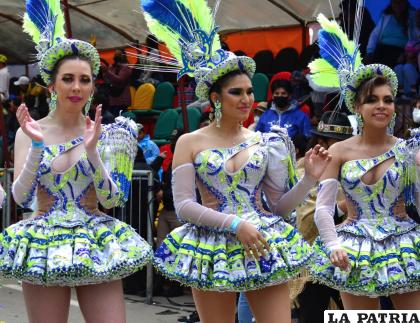 Las bellas figuras de la Morenada Central, Daniela Miralles, Diana Romero y Dayana Beltrán /LA PATRIA