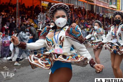 La danza de los caporales es de las más apreciadas en el Carnaval