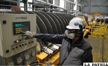 Parte de la industria minera está paralizada en Perú /rumbominero.com