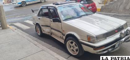 Daños mínimos en ambos carros /LA PATRIA

