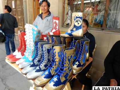 Los boticeros también se lucen con su arte /LA PATRIA
