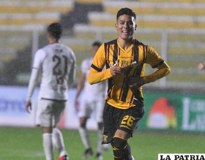 El partido tuvo varias jugadas polémicas producto del VAR /APG
