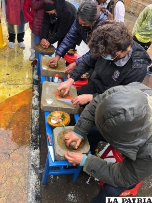 Feria de la Comida Andina se realiza bajo la lluvia /SMC