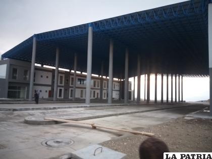 Construcción de nuevas instalaciones en la Aduana Tambo Quemado /LA PATRIA