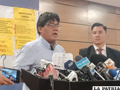 El diputado Héctor Arce y el ministro ?dgar Montaño /LA PATRIA - TWITTER