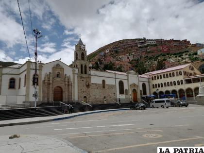 Santuario de la Virgen del Socavón vista panorámica /Archivo 
