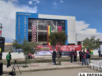 Instituto Tecnológico de Fabriles fue entregado ayer
 /LA PATRIA