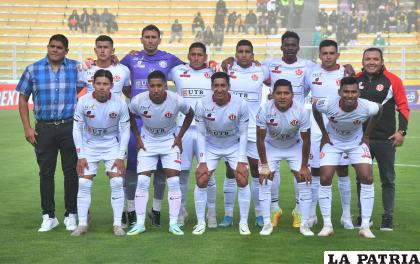 El equipo de FC Universitario que este año pretende realizar una mejor campaña /APG