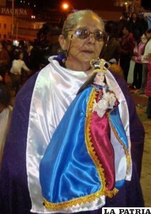 Sra. María Elena Alonzo Arce de Enríquez /AR
