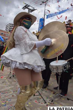 Ana María Álvarez, ícono de la Banda Pagador con sus platillos
