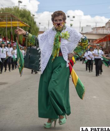 La fe no tiene edad en la Diablada Oruro 