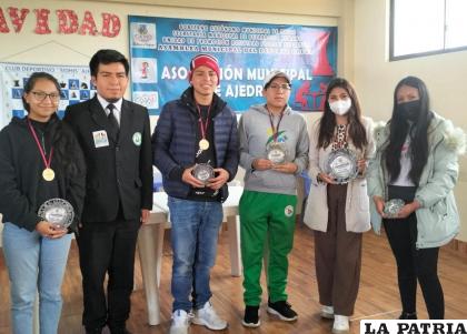 Ganadores del certamen que se desarrolló en la ciudad de Oruro /FBA