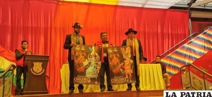 Los afiches fueron dedicados a dos de los conjuntos más antiguos del Carnaval de Oruro /LA PATRIA 