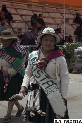 ?usta de Realenga, acompaño a su Marka representado con gracia la danza autóctona 