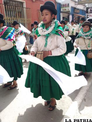 La juventud también estuvo presente en la Anata  
