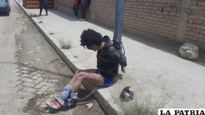 Fue atado contra un poste hasta llegada de la Policía /LA PATRIA