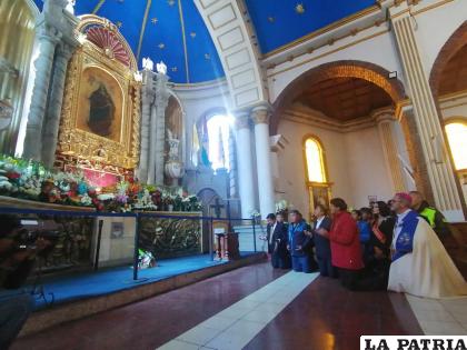Iglesia pide a la población llegar con fe y devoción a los pies de la Virgen del Socavón /LA PATRIA
