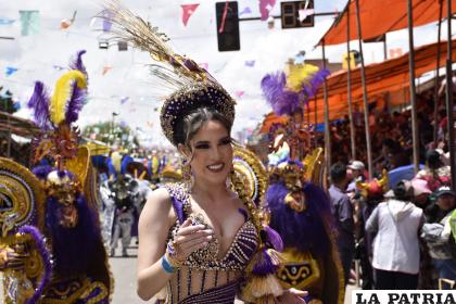 La sonrisa de las ?aupa Cholas conquistan al público 