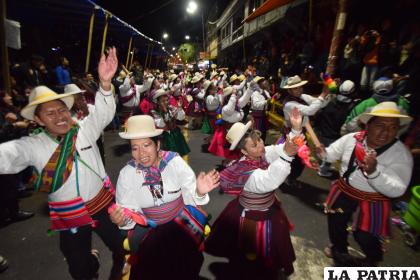 Conjunto Autóctono ??Jatun Jallp??a?
