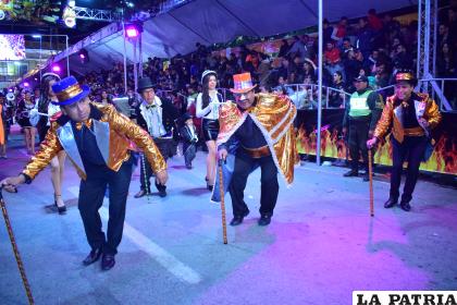 La danza es muy llamativa de los Doctorcitos
