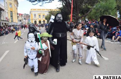 Corso Infantil refleja la alegría y creatividad de los niños /LA PATRIA