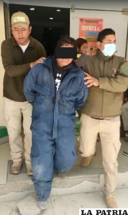 El agresor es llevado a instancias del Ministerio Público /LA PATRIA