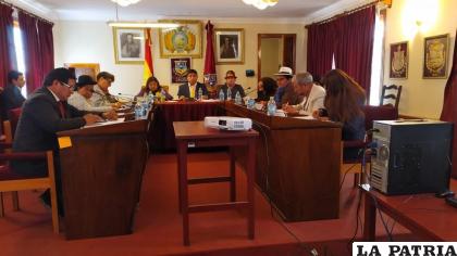 Exconcejales son imputados por dos delitos /LA PATRIA ARCHIVO
