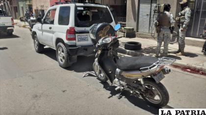 La colisión fue en la parte posterior de un vehículo estacionado /LA PATRIA