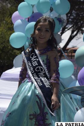 El encanto de la Miss Chiquilla 2023 se hizo presente en el Corso