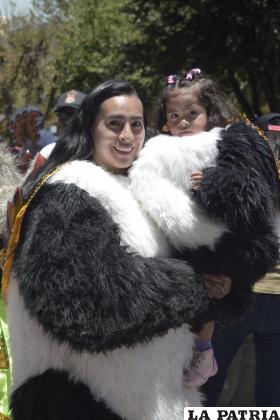 Los más pequeños, hicieron el recorrido con sus padres