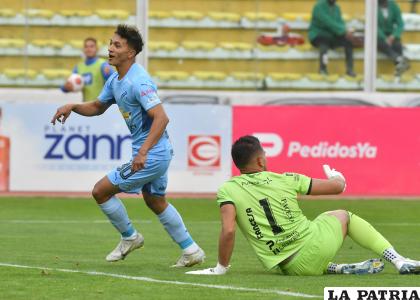 Lucas Chávez abrió la senda del triunfo para Bolívar /APG