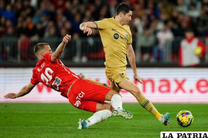 Lewandowski del Barcelona intenta superar la marca de Rodrigo Ely /jornada.com