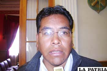 Grover Muñoz funcionario de ordenamiento territorial