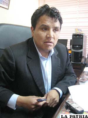 El Jefe Departamental del Trabajo, Osvaldo Ortega