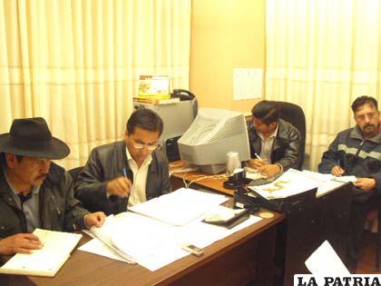La Comisión especial de la Asamblea Departamental que fiscaliza el presunto caso de corrupción en el Sedcam