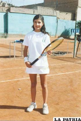 Karla Campos, tenista orureña