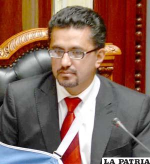 Ministro de Gobierno Sacha Llorenti