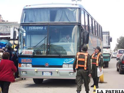 Tránsito realizó rigurosa inspección en el servicio de transporte interdepartamental