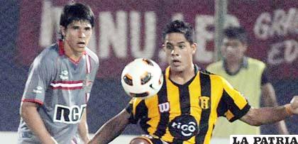 Del partido Estudiantes - Guaraní