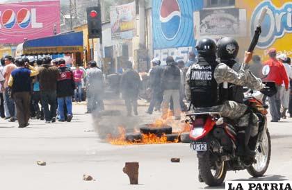 Varios detenidos de enfrentamientos en Cochabamba