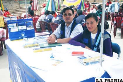 Funcionarios del SIN Regional Oruro, emprendieron el trabajo con las plataformas móviles