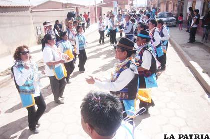 Sumaj Punchay recorrieron las calles con alegría