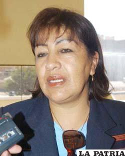La Coordinadora del Ministerio de Autonomías Mirtha Jiménez, sugiere plantear una sola visión entre Concejo Municipal y Asamblea Departamental para la construcción de las Cartas Orgánicas