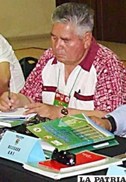 Juan Medina, presidente de la Asociación de Fútbol Oruro.