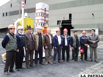 Fue el 9 de enero que se inauguraron las obras civiles en el horno Ausmelt en presencia del Ministro Pimentel (foto archivo)