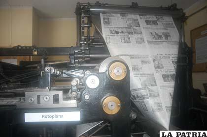La rotoplana, ahora pieza de museo, fue testigo de las faenas impresión del Sub Decano de la Prensa Nacional