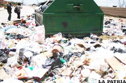 Es obligación de todos cooperar en la recolección y clasificación de la basura