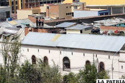 Hubo alto resguardo policial en el penal de San Pedro de La Paz, por la posible fuga de reclusos
