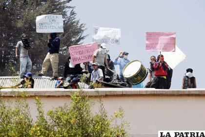 Los reclusos de San Pedro, aparentemente quisieron fugarse del recinto penitenciario