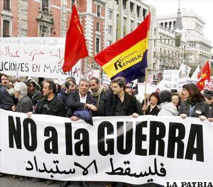 Unos 2.500 manifestantes, pidieron “Solidaridad con los pueblos árabes” 